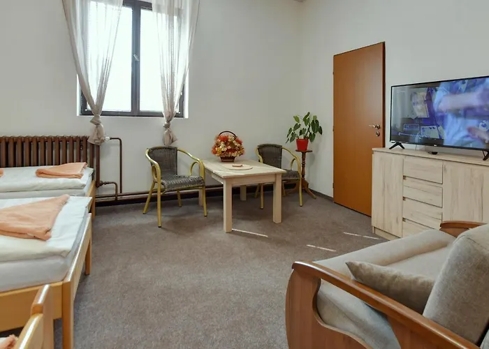 Hotel Kovarna 3*